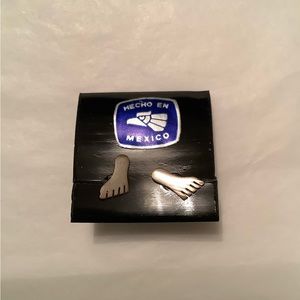 NEW Footsteps earrings (Mexico, hang loose, Vintage, industrial)